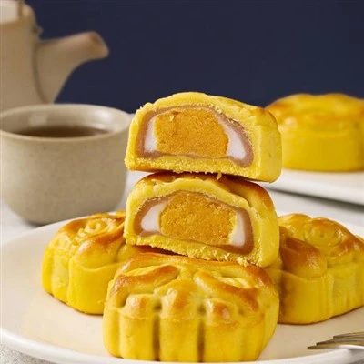 Saltad äggula Mooncake